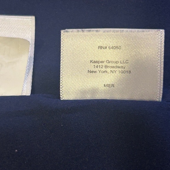 💙Anne Klein Navy Double-Breasted Blazer w/Pockets and Decorative Silver Buttons - Picture 10 of 17